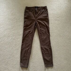 Women’s Brown Slim Fit Jeans